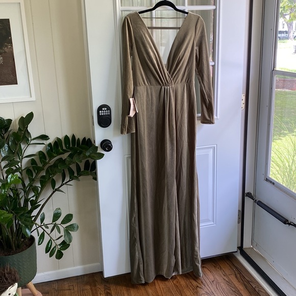 NWT | Jenny Yoo x BHDLN | Velvet Long Sleeved Dress - Picture 2 of 12